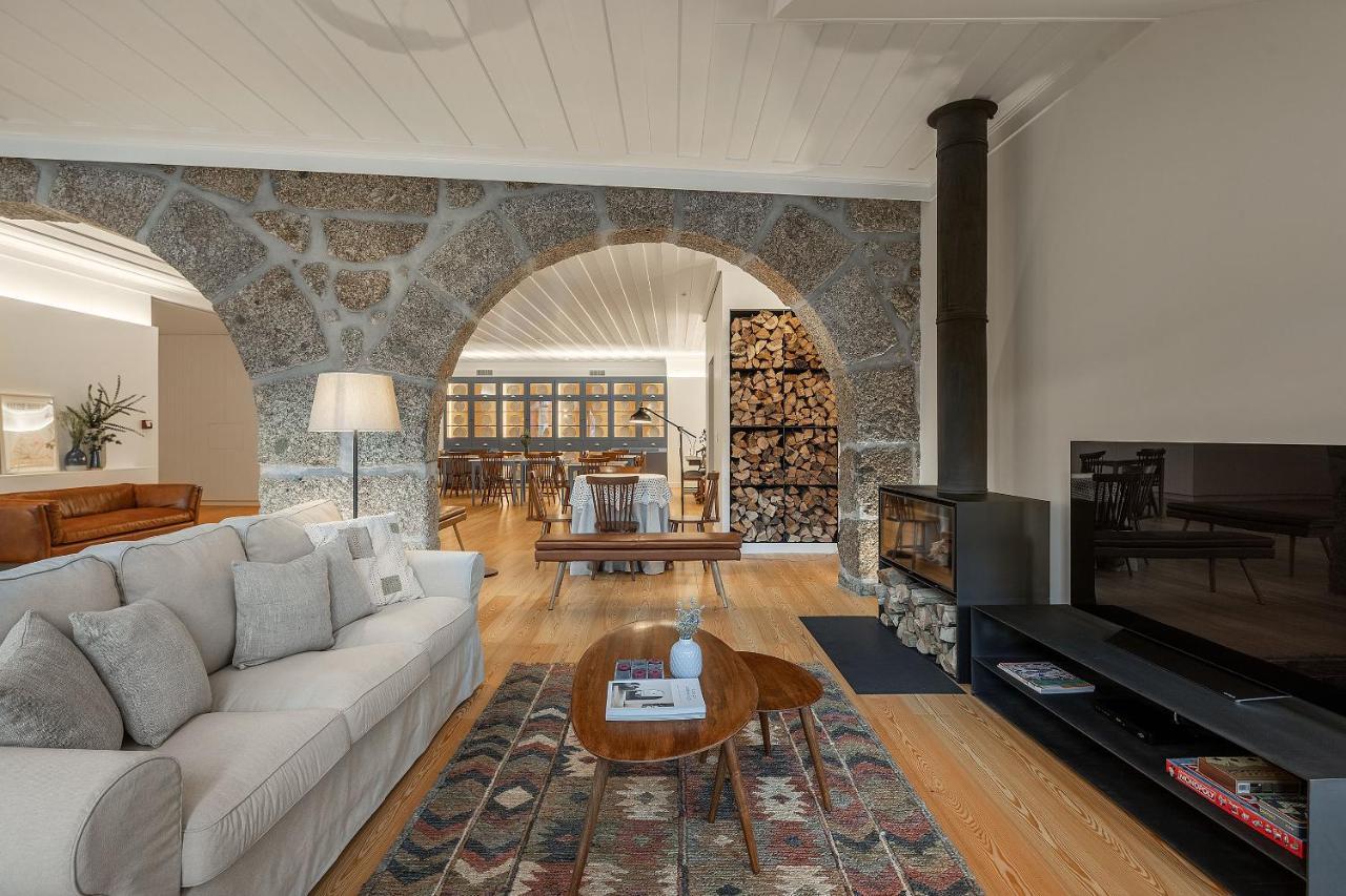 Loja Sr Costa By Casas Com Estoria Boutique Houses Santa Comba Dao Exteriör bild